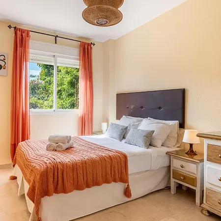 Costalago Beachfront * Торремолинос