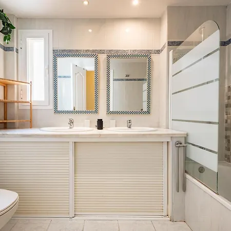 Apartament Costalago Beachfront *